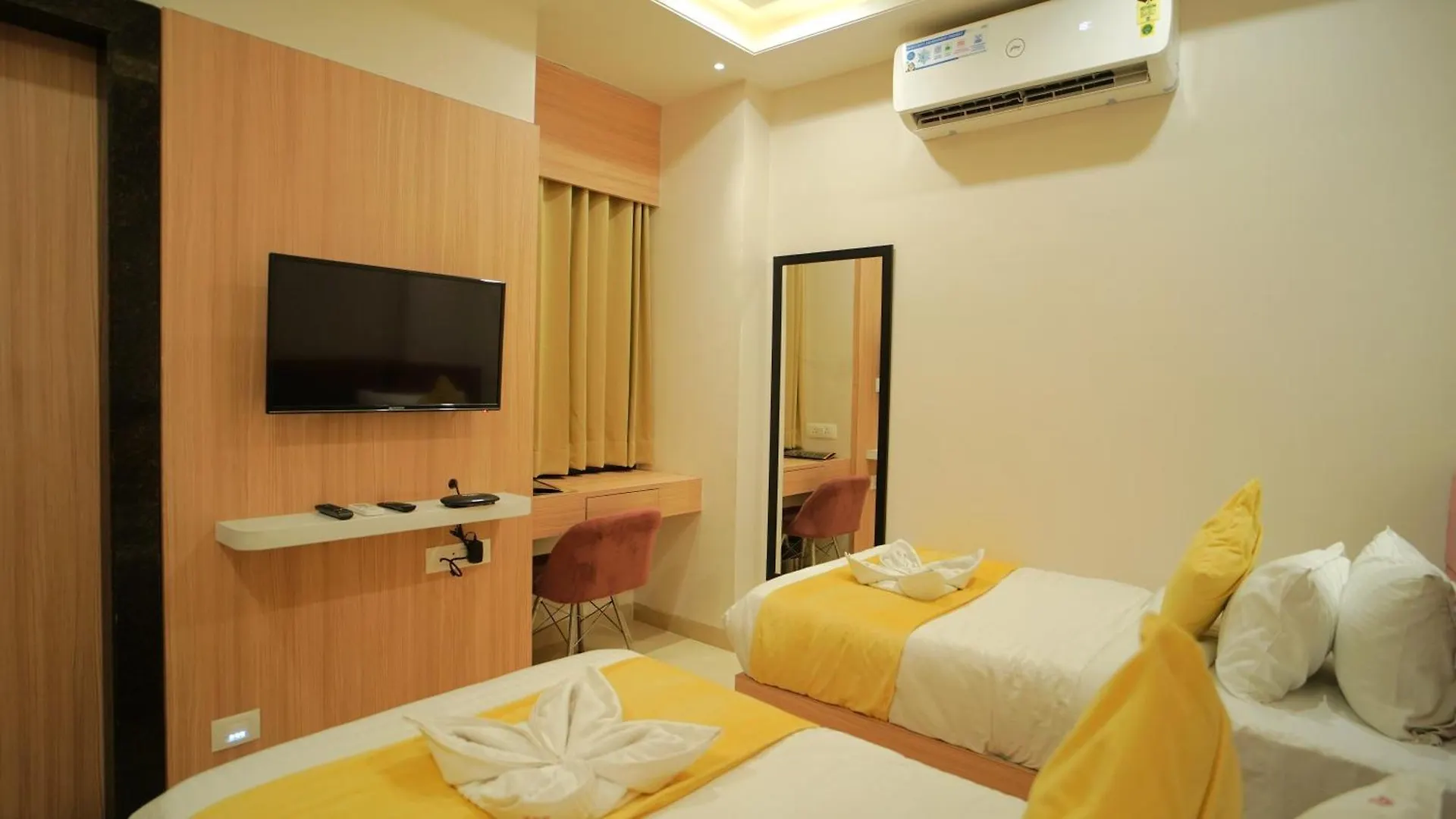 Hotel Rudura Palace 烏代浦 3*,